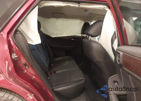 2018 Subaru Outback 2.5I Limited z USA, uszkodzony, nr VIN 4S4BSANC2J3374360